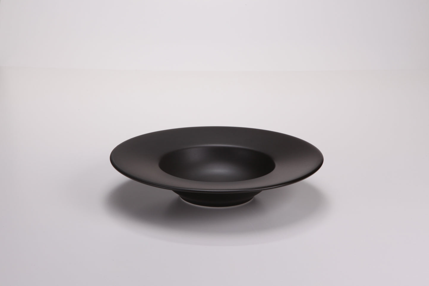 DE TERRA PASTA PLATE 10" l 25 CM - MATT BLACK - DON BELLINI # DB2110525