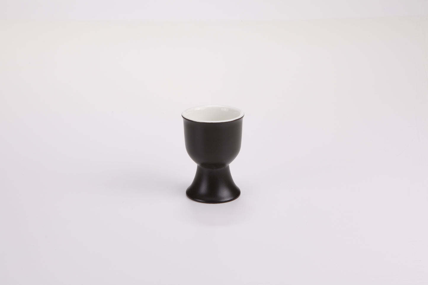 DE TERRA EGG CUP 45ML l 5 X 7CM - MATT BLACK - DON BELLINI # DB216EC45