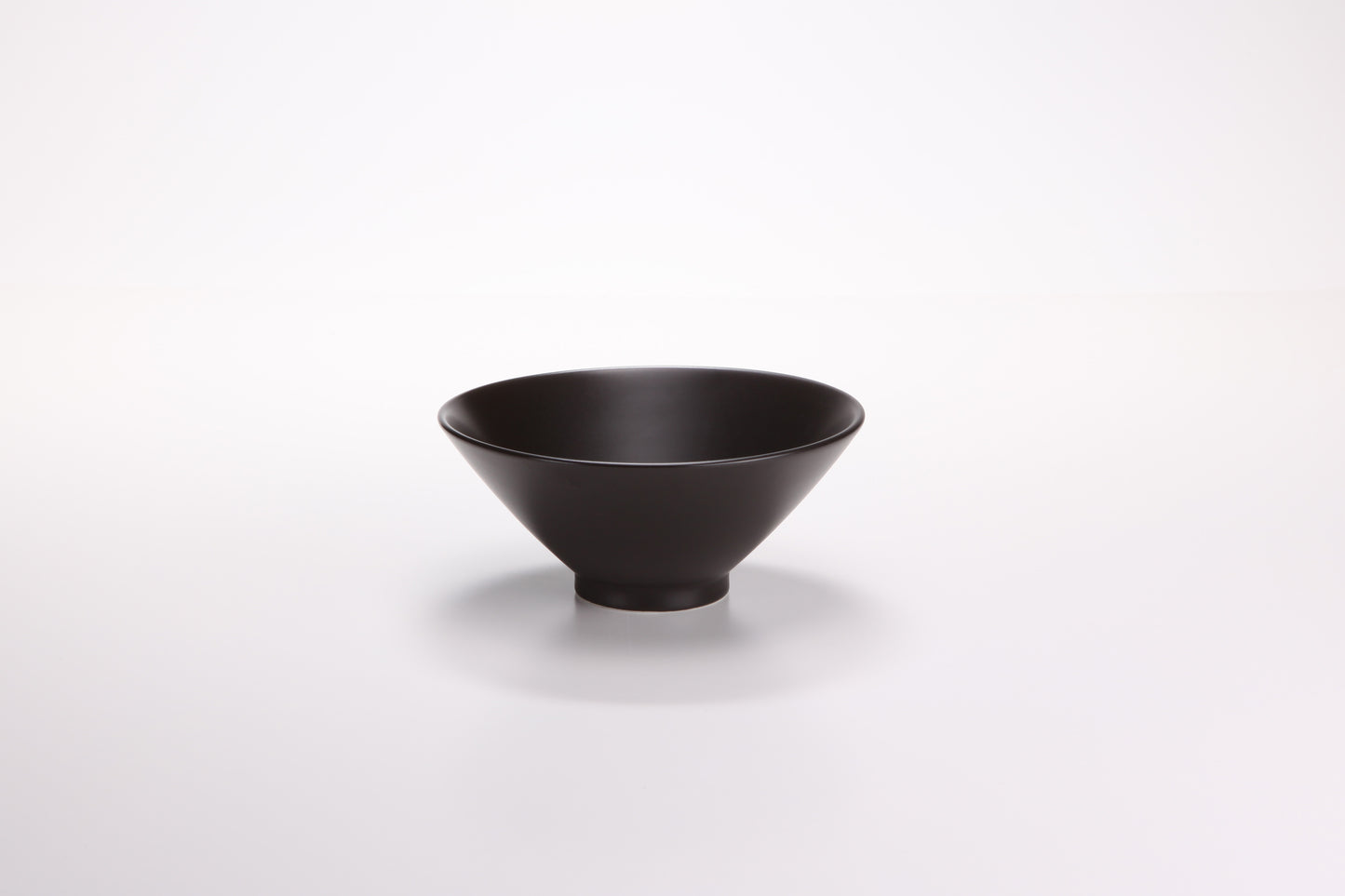 DE TERRA CEREAL BOWL 6" l 15 CM - MATT BLACK - DON BELLINI # DB2129015