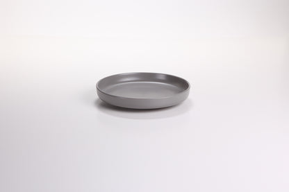 DE TERRA DEEP PLATE 9.25" l 24CM - LIGHT GREY - DON BELLINI # DB2410224