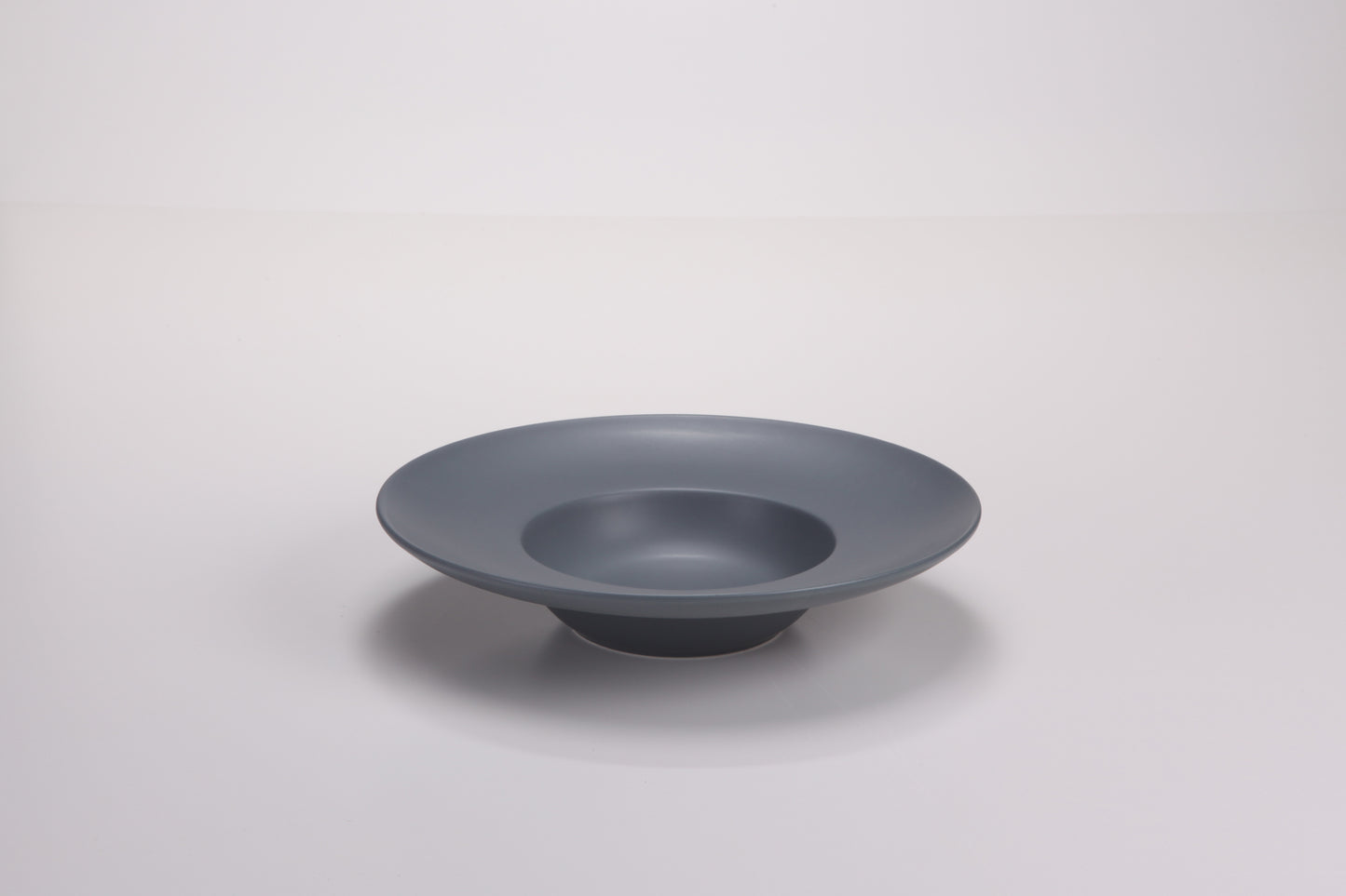 DE TERRA PASTA PLATE 9.25" l 24 CM - LIVID BLUE - DON BELLINI # DB2510524
