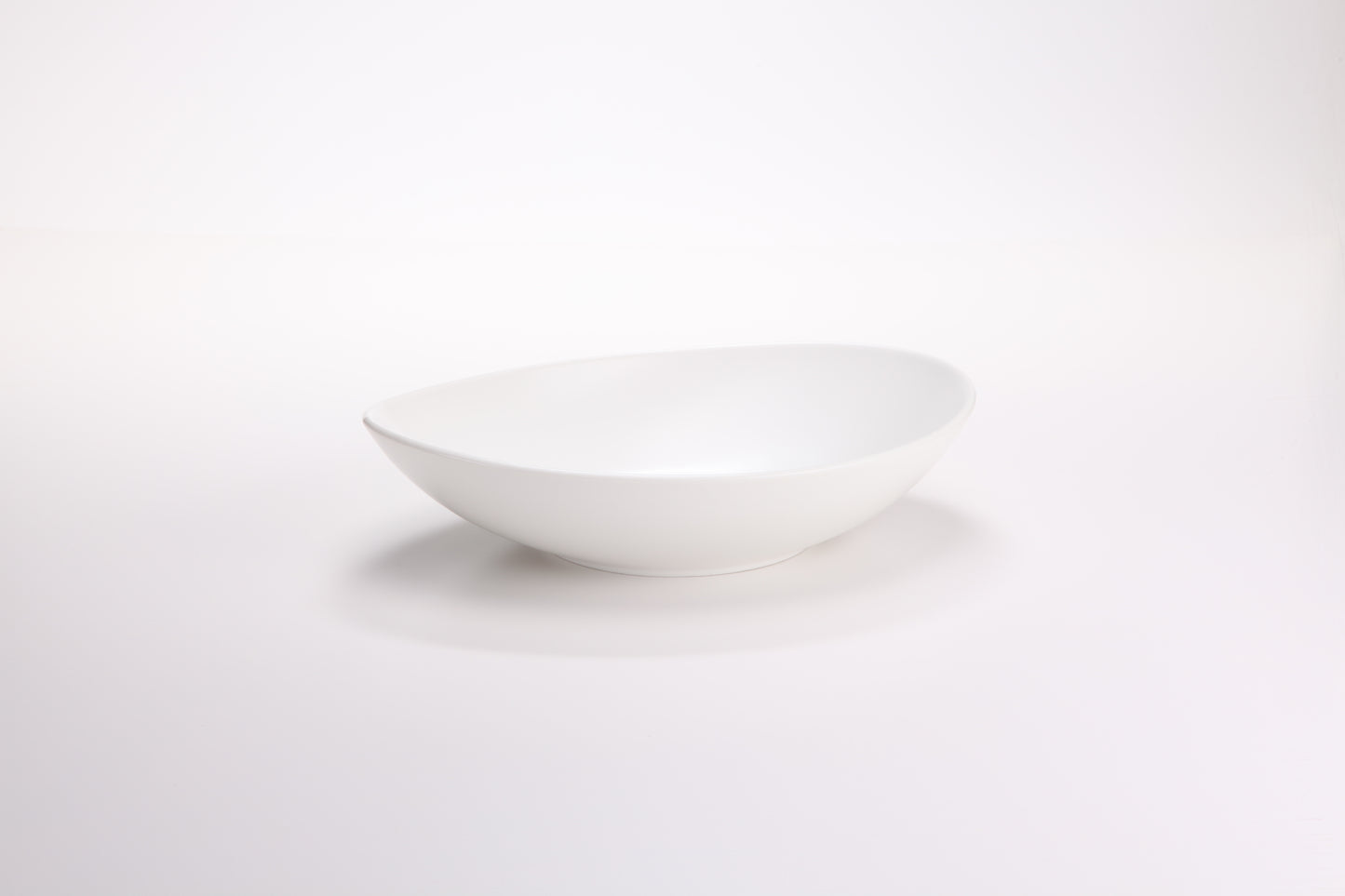 DE TERRA OVAL BOWL 9" l 23 CM - LUSTRE PEARL - DON BELLINI # DB2621023