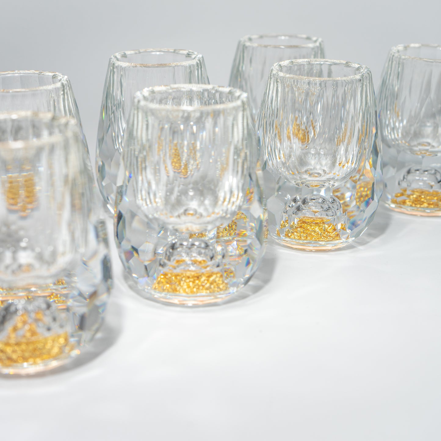 Mou Tai Set with Gold Mountain Bottom (2 Cacarfes + 10 Glasses) #BAER-MOUTAISET